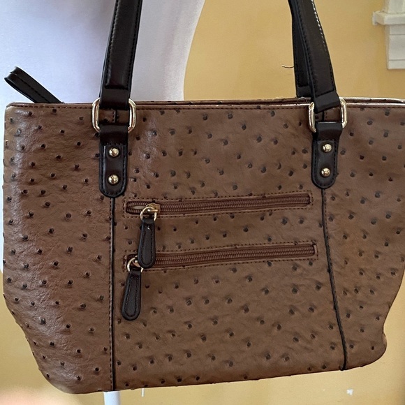 Gianni Bernini Brown Ostrich Textured Shoulder Bag with Black Straps - Picture 1 of 11